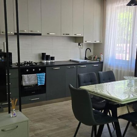 博尔若米My House别墅 外观 照片